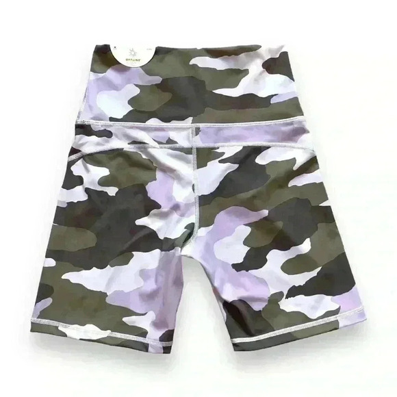 aerie Pants - NWT Aerie‎ OffLine Pink Camo 7’’ compression  shorts